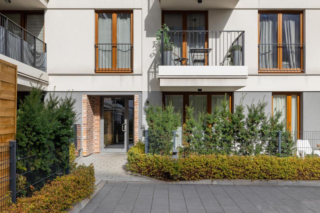 Go With Balcony Rakowicka Cracow By Renters Appartement
