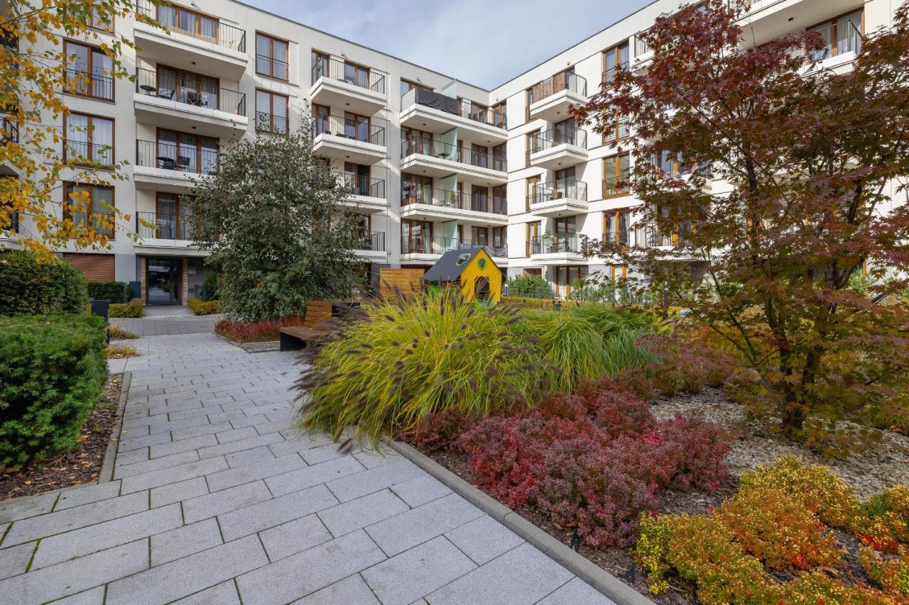 Appartement Go With Balcony Rakowicka Cracow By Renters Krakau