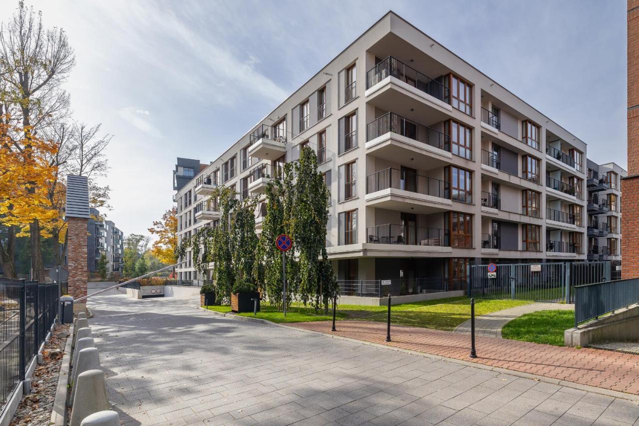 Appartement Go With Balcony Rakowicka Cracow By Renters *